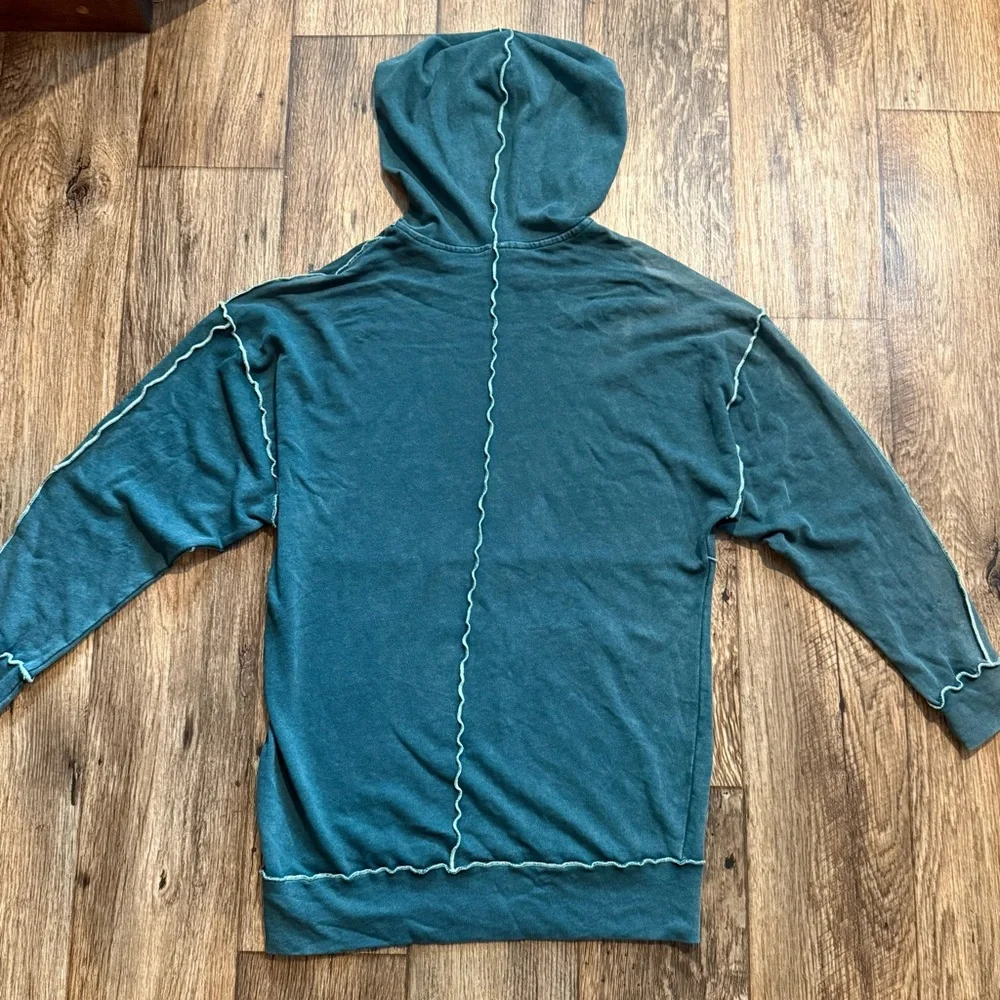 Wild‎ Fable Women’s Oversized Hoodie Green Exposed Seam Raw Edge Pullover NEW - Picture 8 of 8